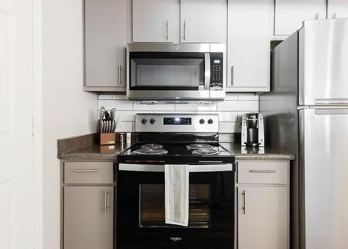 Landing Modern With Amazing Amenities Mesa